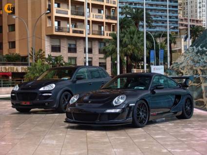  Porsche... - 