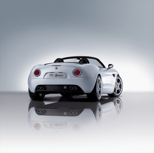 Alfa Romeo 8C Spider:   