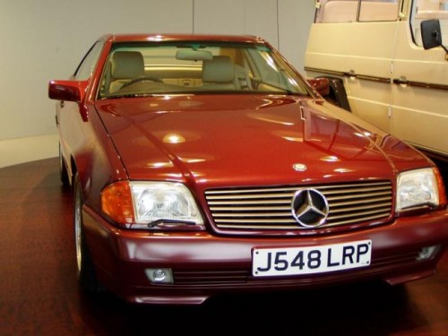  Mercedes-Benz 