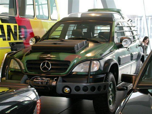  Mercedes-Benz 