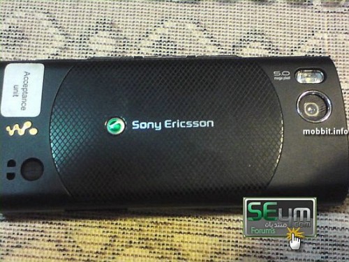 Sony Ericsson W902: 5- Walkman (10 )