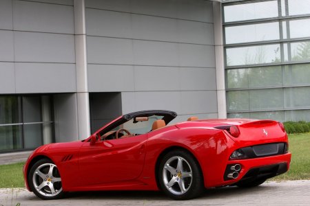  Ferrari California