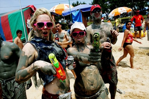     (Boreyong Mud Festival)    