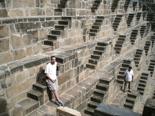 300   Chand Baori   (25 )