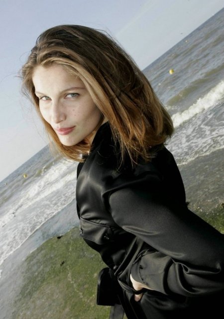 Laetitia Casta ()