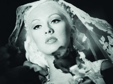   (Christina Aguilera).   