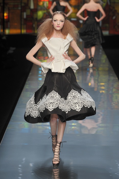 Haute Couture -   / 2009 