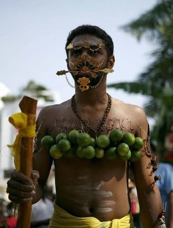   (Thaipusam)