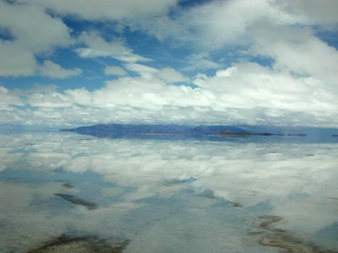 Salar de Uyuni -    