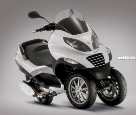 Piaggio MP3 -  