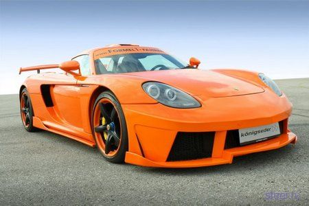 -  Porsche Carrera GT