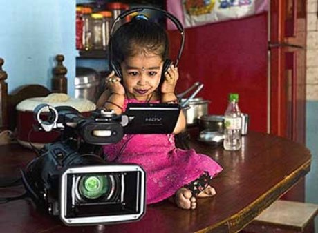   (Jyoti Amge) -   