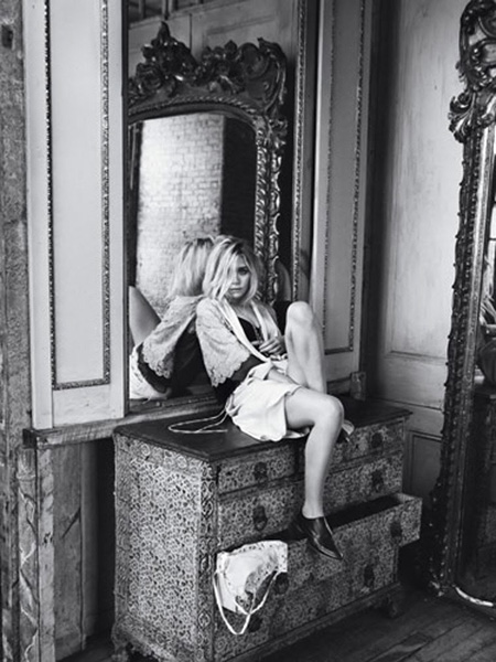   (Ashley Olsen)   Marie Claire