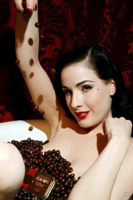 Dita Von Teese 