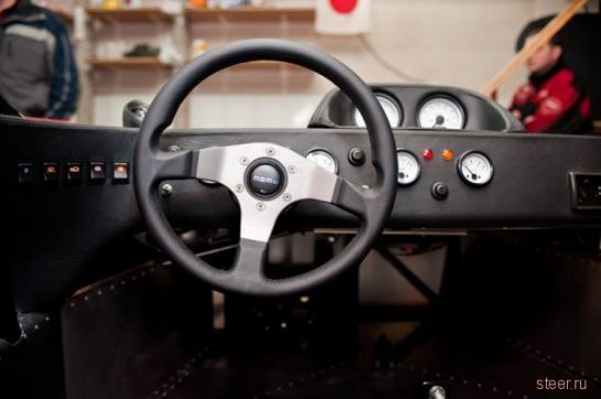 Ultima GTR720:      