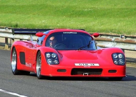 Ultima GTR720:      