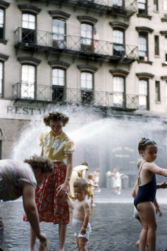    Ruth Orkin