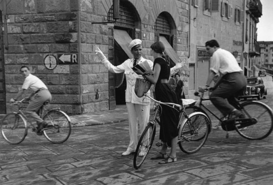    Ruth Orkin