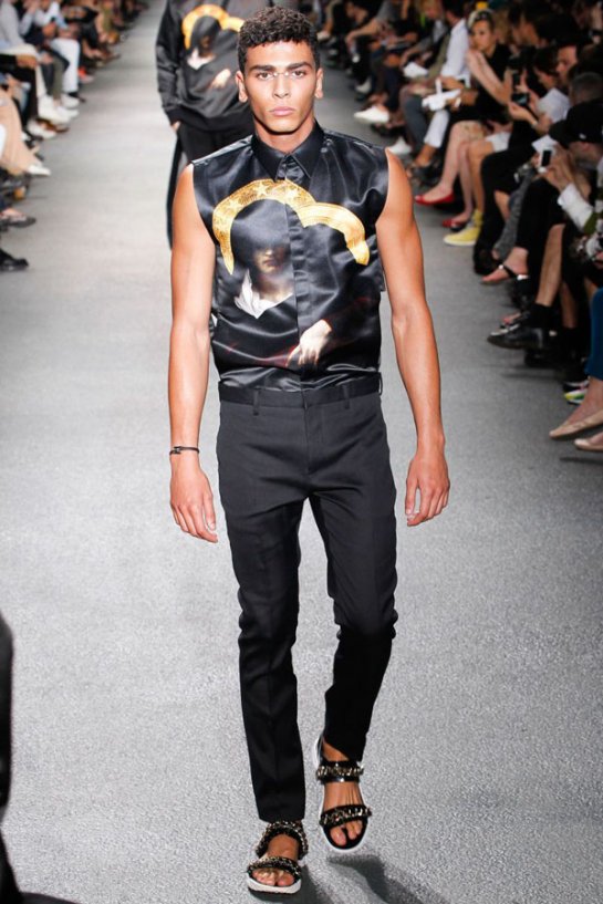 Paris Fashion Week: Givenchy - 2013